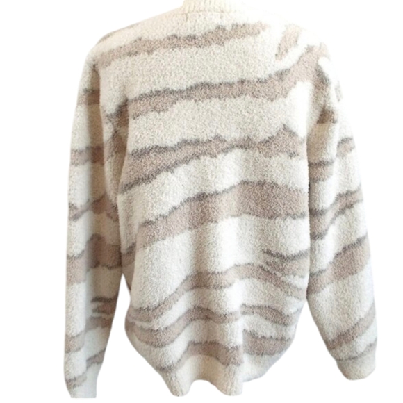 Barefoot Dreams Cozychic Seaside Crew Neck Cream/Zebra Print Sweater Size XL - Picture 5 of 8